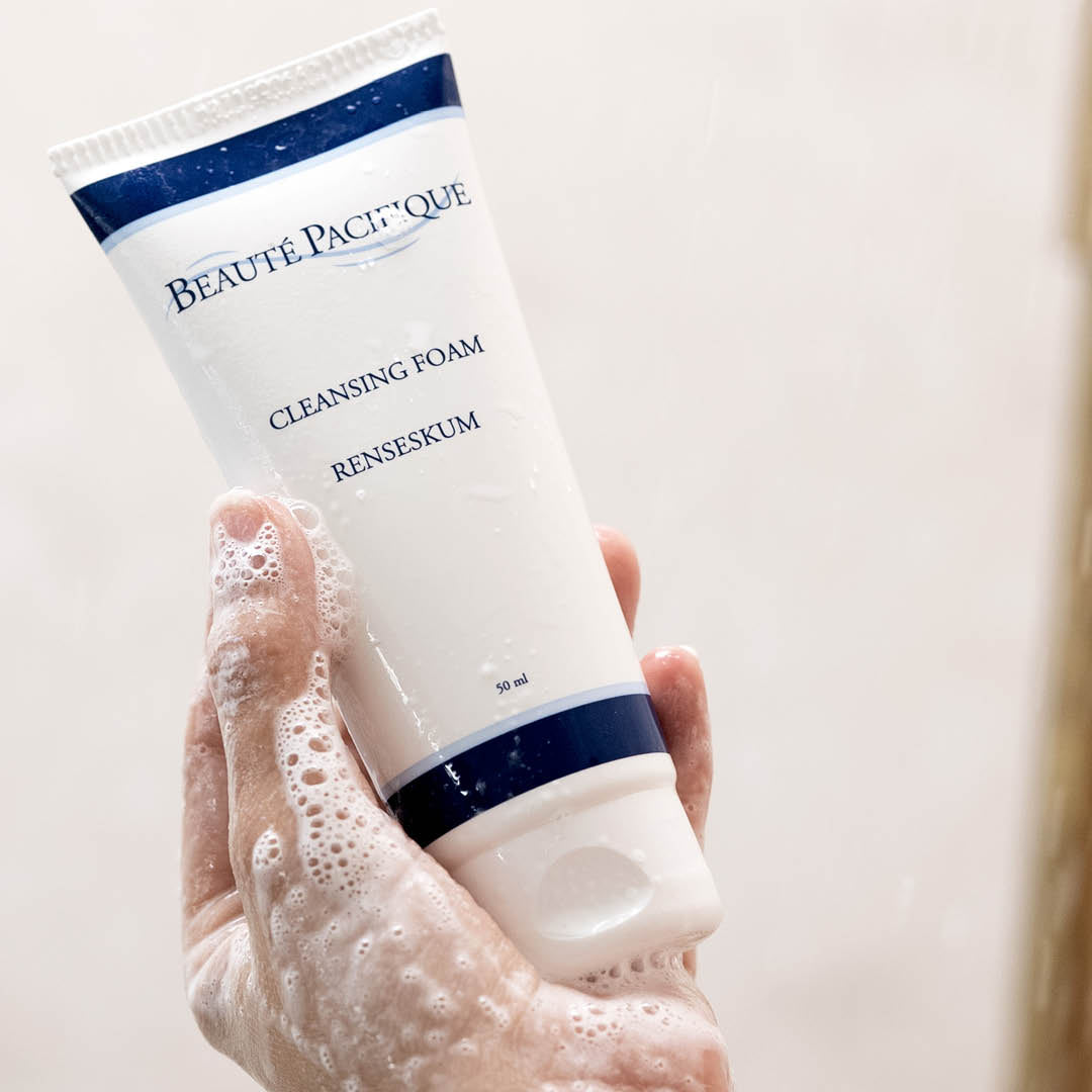 Cleansing Foam for Face and Décolleté | 150 ml